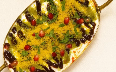 Samosa chaat
